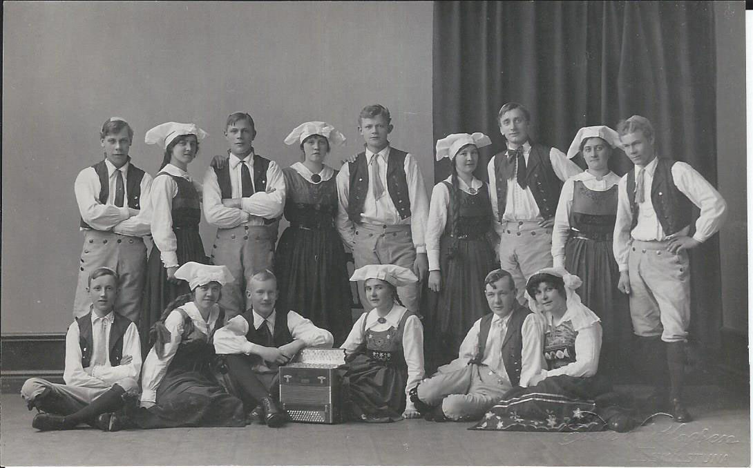 Scan0001 GUIFs folkdanslag 1915